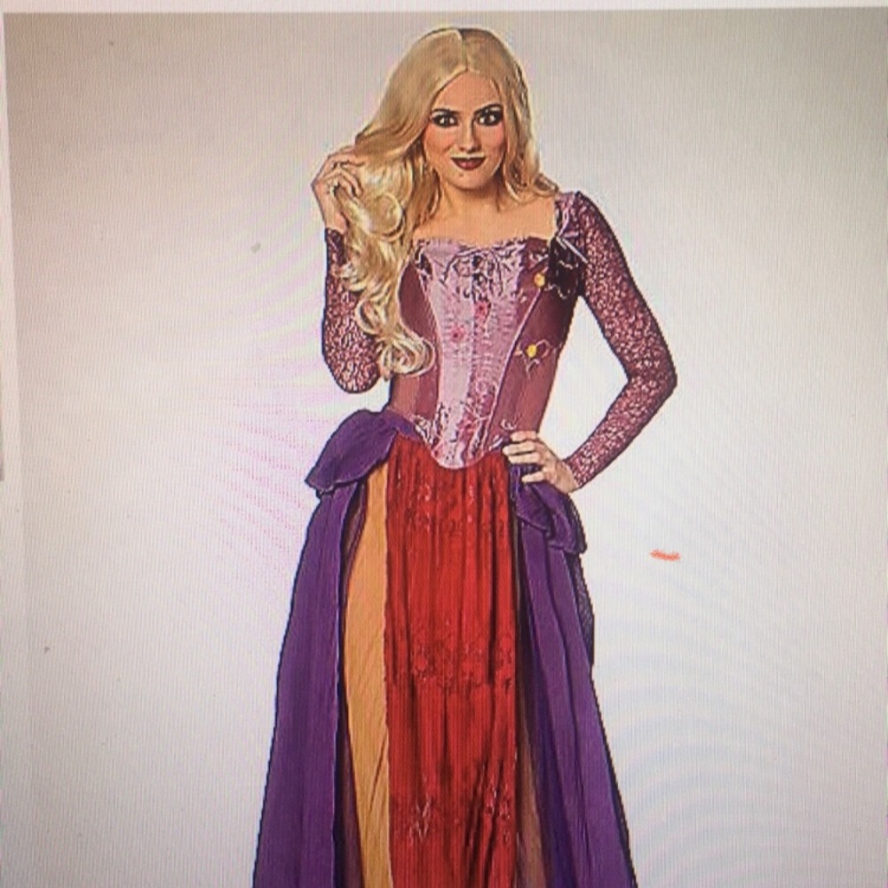 Looking for deluxe costume
